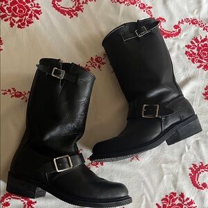 Stylish Black Leather Moto Boots